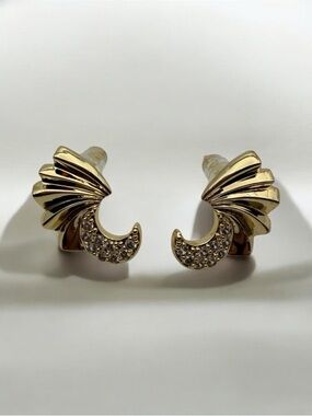 Crescent Fan Stud Earrings NWT